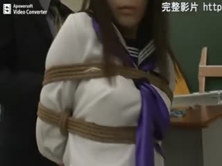女子高生緊縛