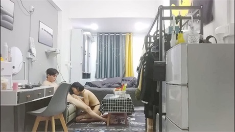 【麻辣王子】这九块腹肌，怪不得小嫩妹这么喜欢，第二炮更持久，累瘫在床