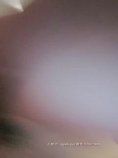 骚妹子被颜射