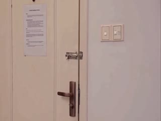 国产AV剧情-醉酒欲女邻居意外进错房性感诱惑