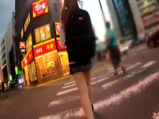 Aちゃん＠新宿【ギャル系 茶髪ロングヘア 女子●生 制服 ミニスカ 生足 美腳】#パンチラ盜撮#電車痴漢#自宅侵入#睡眠姦