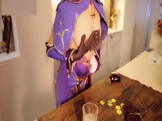 福利姬 二次元极品网红尤物(懒懒睡不醒)新作Cos酒馆脱衣舞女郎莫娜