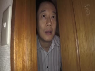 被妻子拖油瓶拜託毎天做愛無法拒絕中出。 「與繼父做愛吧」 蓮見天