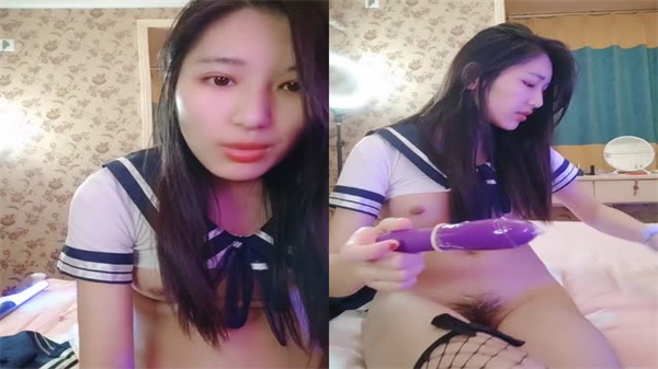 极品美少女表情淫荡欲火难耐，饥渴扭腰道具自慰高潮喷水！