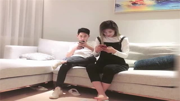 太子探花03年妹子在校学生纯天然高素质教育